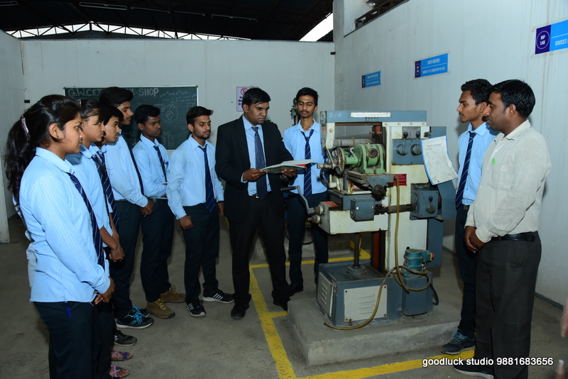 MACHINING SHOP